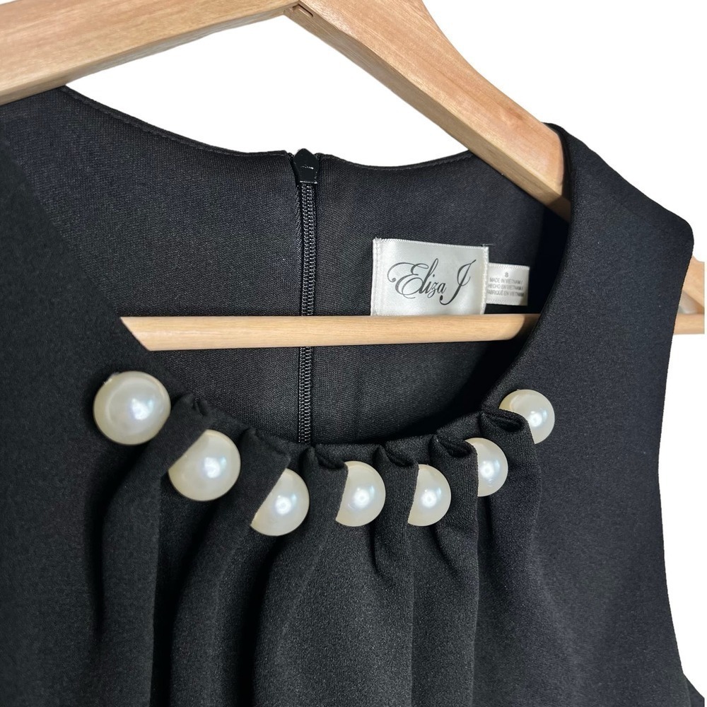 New Women’s Eliza J Style with Pearl Neckline Sleeveless Crewneck Dress Size 8 - Picture 5 of 10